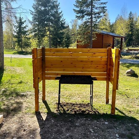 Marika Puhkekuela - Metsanurga Oeoemaja "Shared Bathroom" Nova Luaran gambar