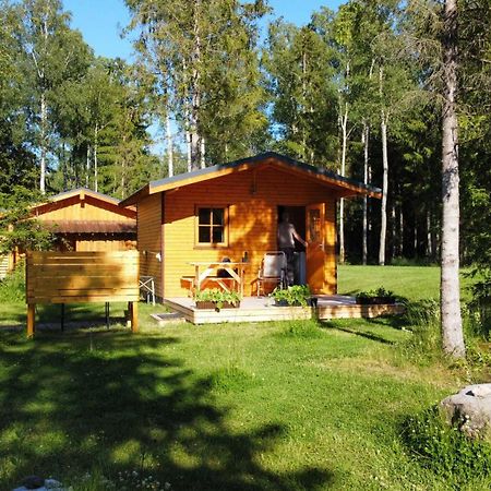Marika Puhkekuela - Metsanurga Oeoemaja "Shared Bathroom" Nova Luaran gambar